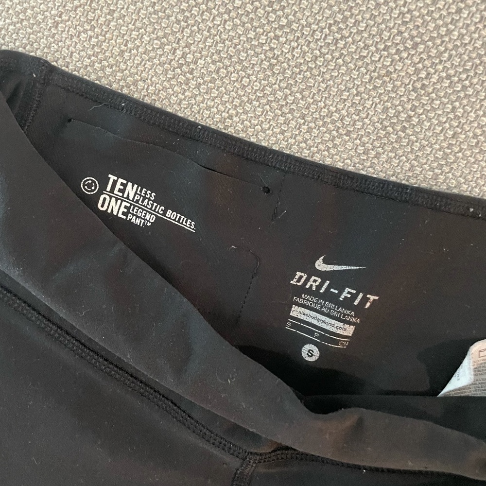 Nike full length black leggings